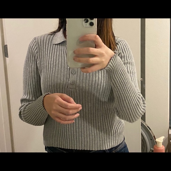 Rare brandy Melville ribbed polo - Picture 4 of 4